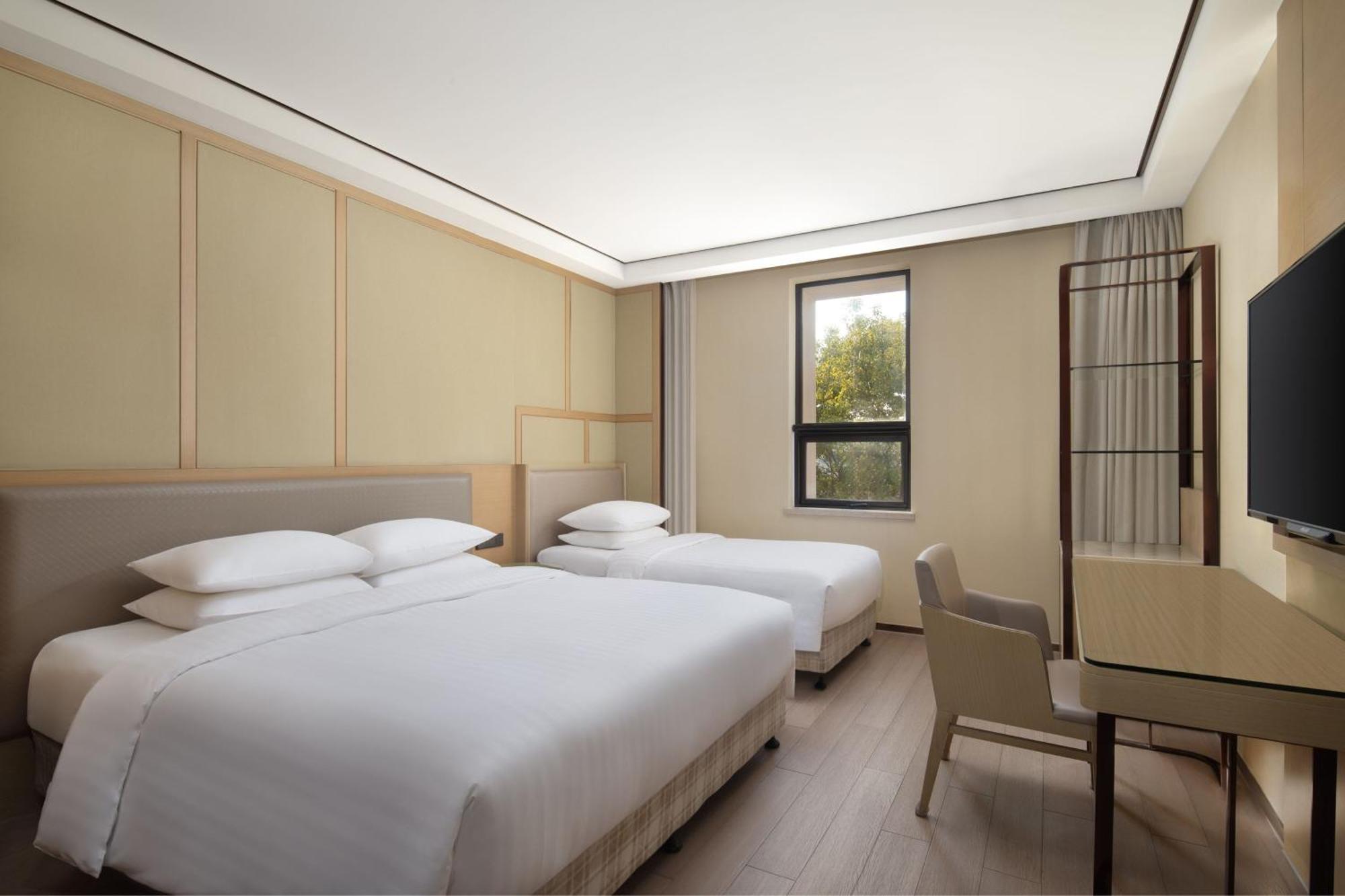 Courtyard By Marriott Shanghai International Tourism And Resorts Zone Buitenkant foto