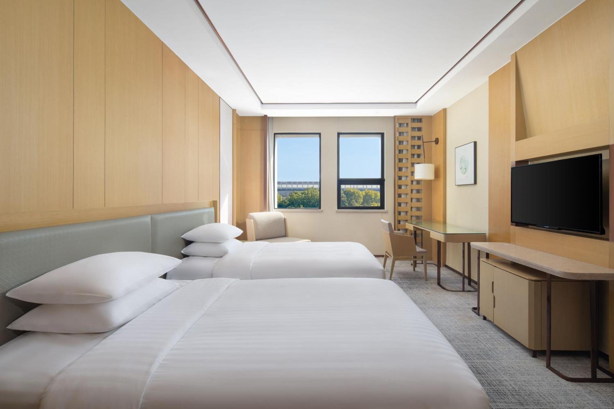 Courtyard By Marriott Shanghai International Tourism And Resorts Zone Buitenkant foto