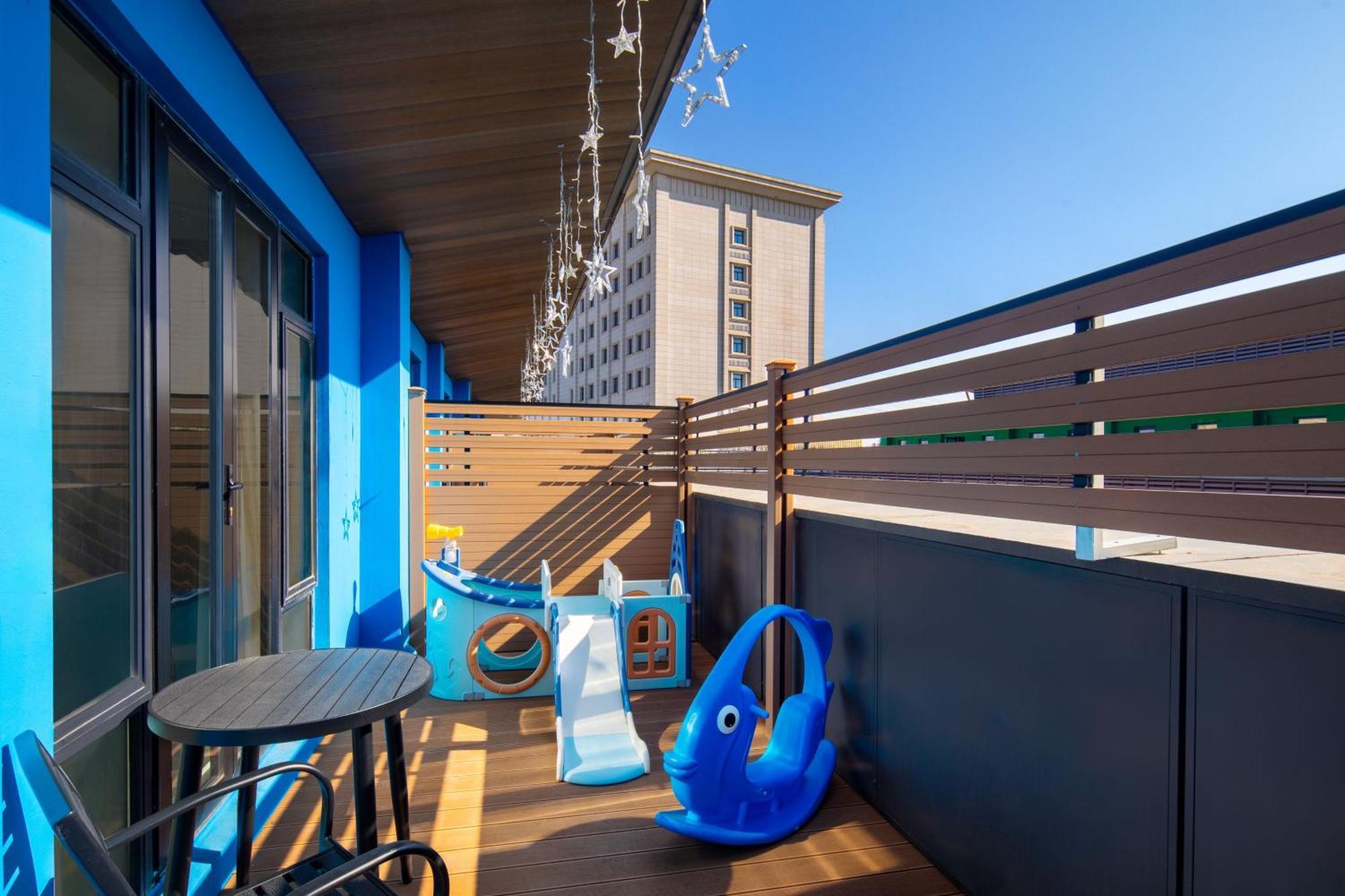 Courtyard By Marriott Shanghai International Tourism And Resorts Zone Buitenkant foto