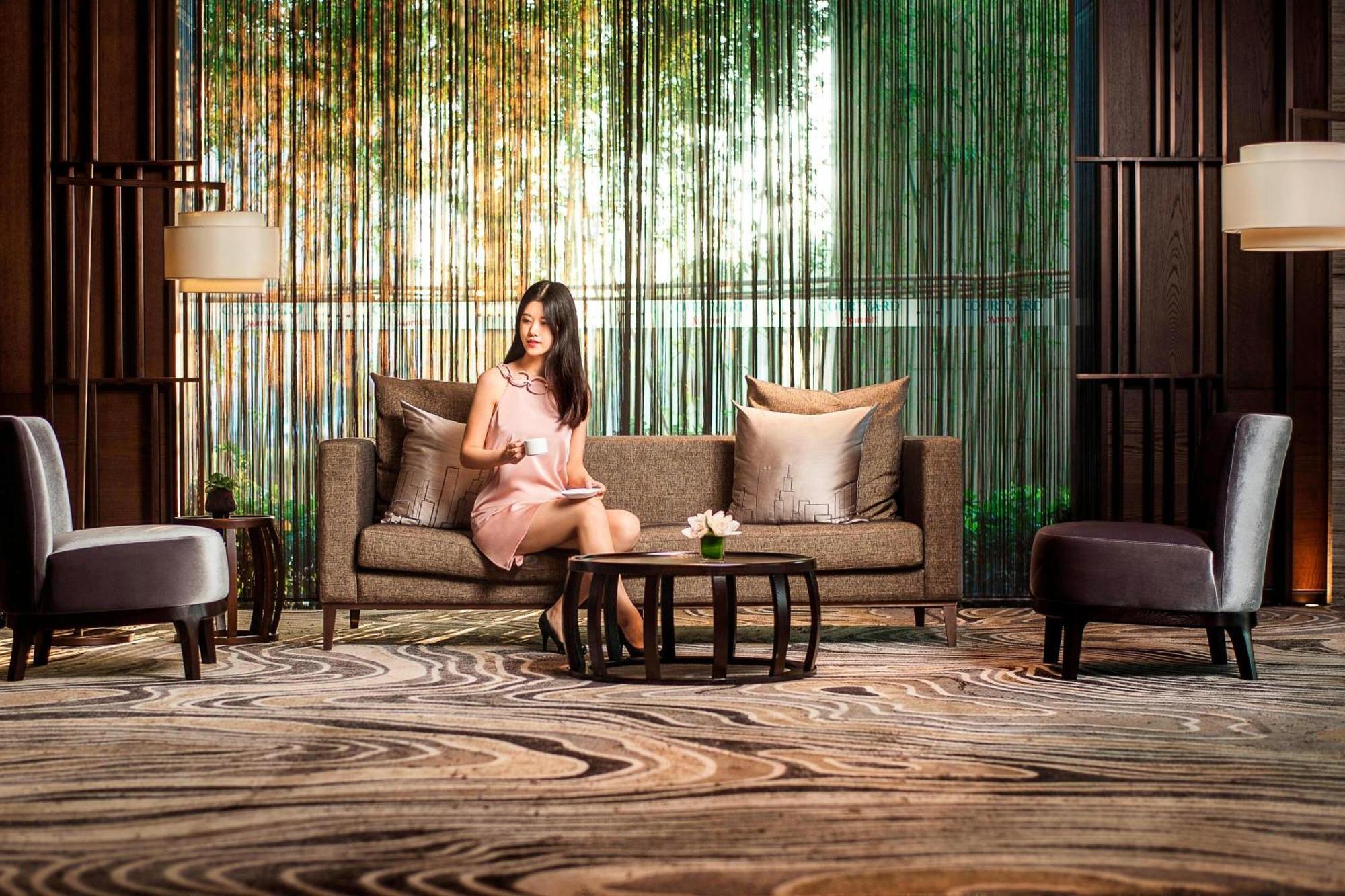 Courtyard By Marriott Shanghai International Tourism And Resorts Zone Buitenkant foto