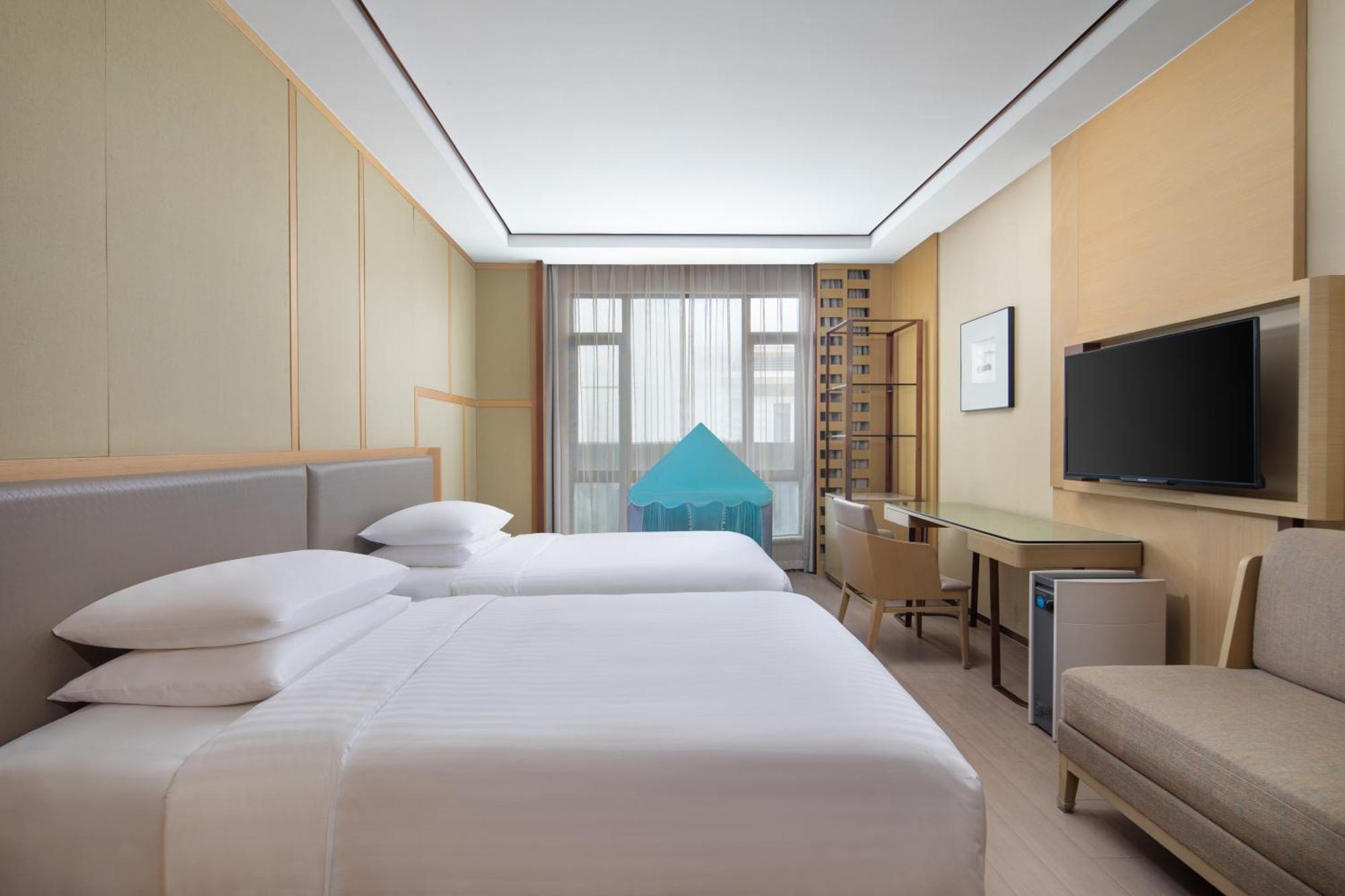 Courtyard By Marriott Shanghai International Tourism And Resorts Zone Buitenkant foto