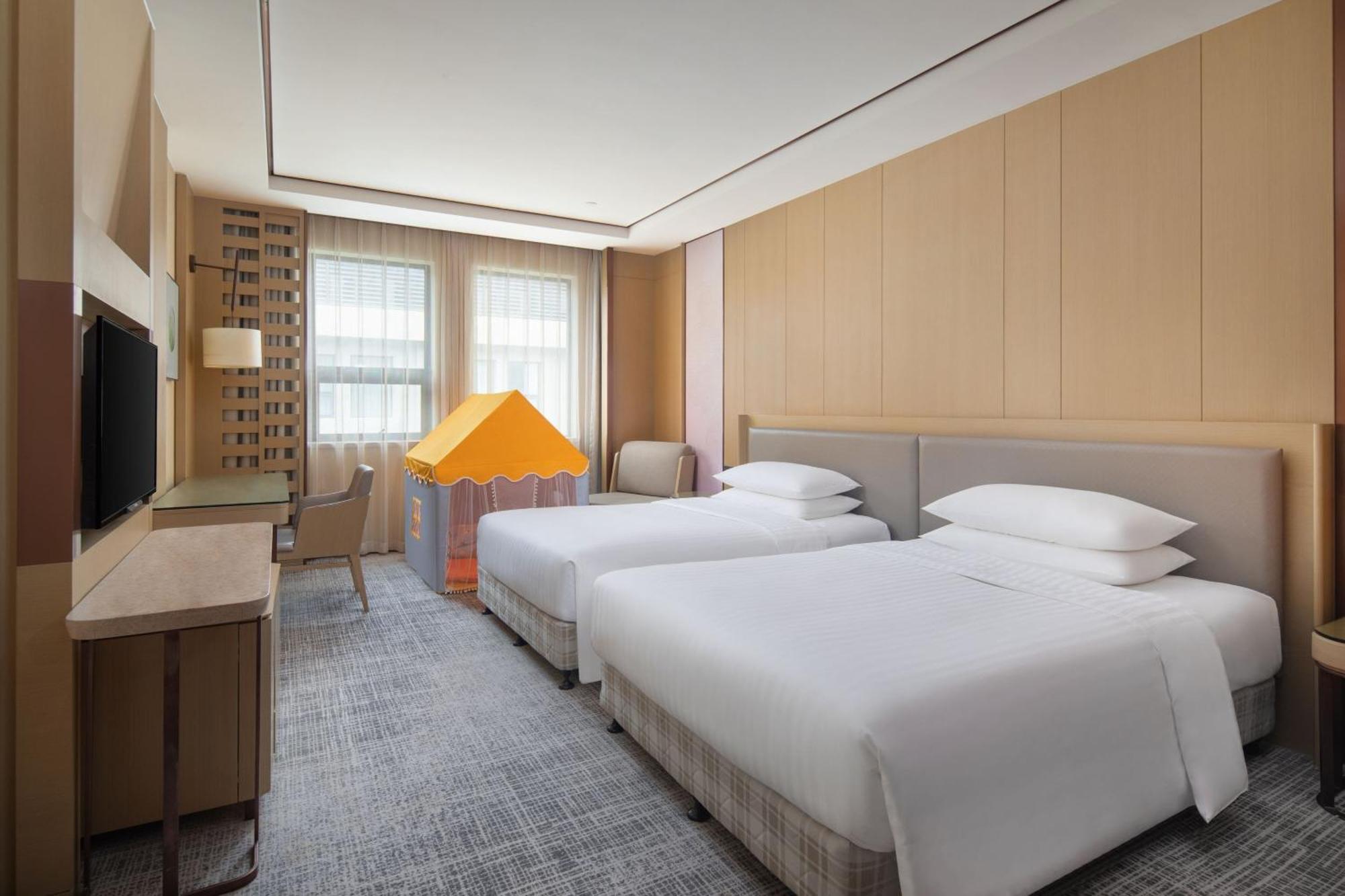 Courtyard By Marriott Shanghai International Tourism And Resorts Zone Buitenkant foto