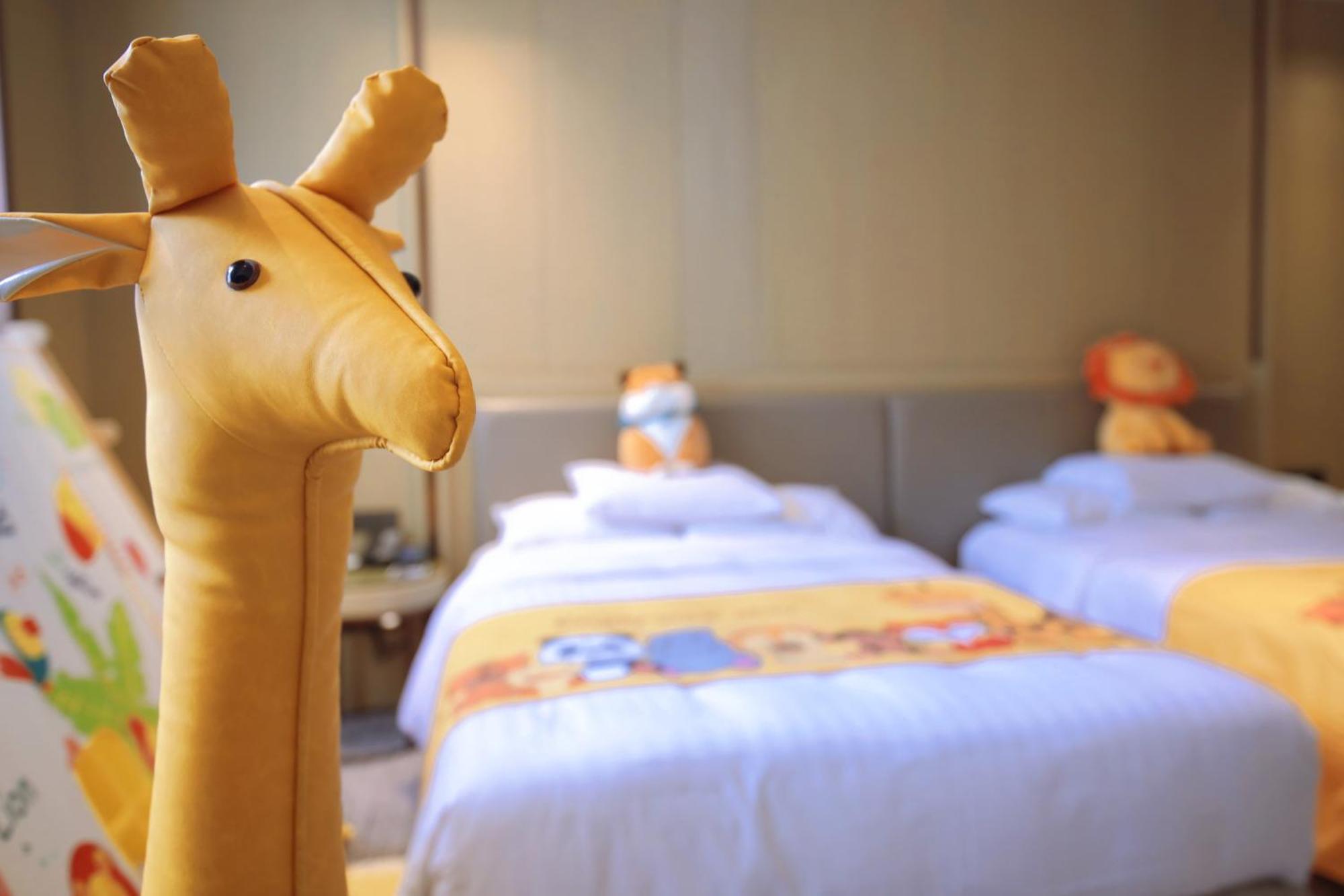 Courtyard By Marriott Shanghai International Tourism And Resorts Zone Buitenkant foto